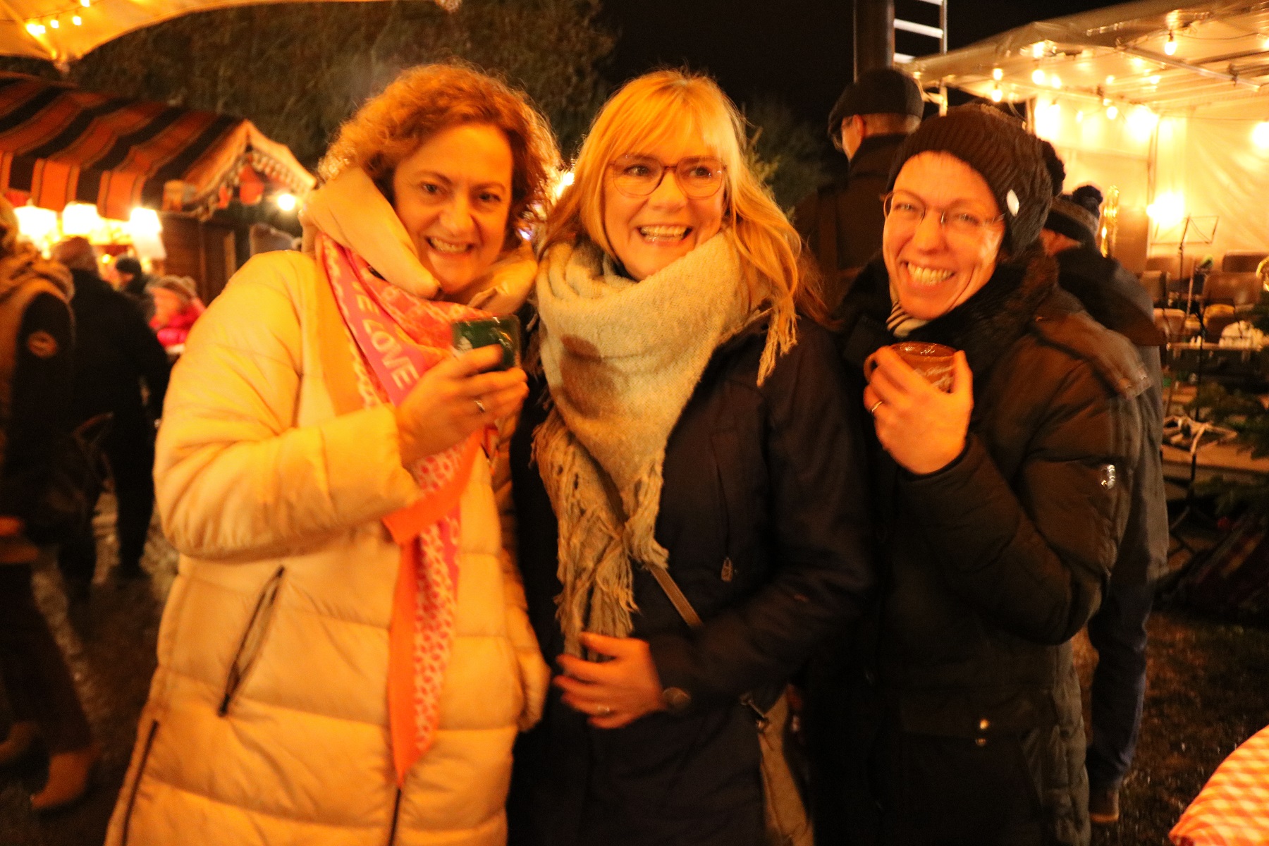 Altenburger Weihnachtsmarkt Sorgt Für Vorweihnachtliche Freude Auf Dem ...