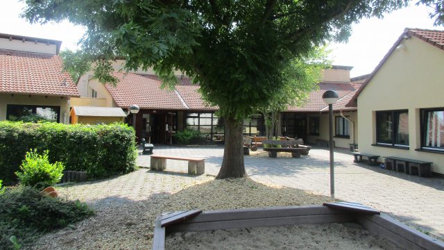 Gebrüder-Grimm-Schule